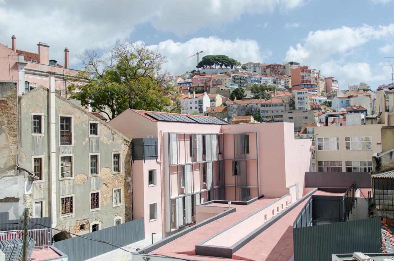 Cozy Apartment With Castel View Lisbon Exterior photo
